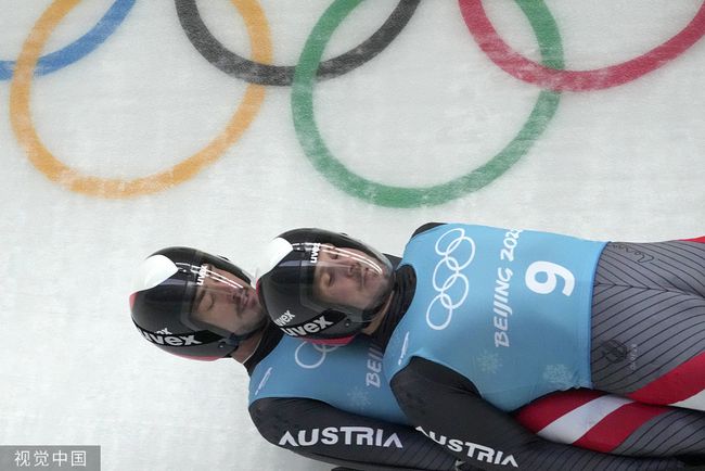 德国队夺得雪橇团体接力金牌 实现三连冠
